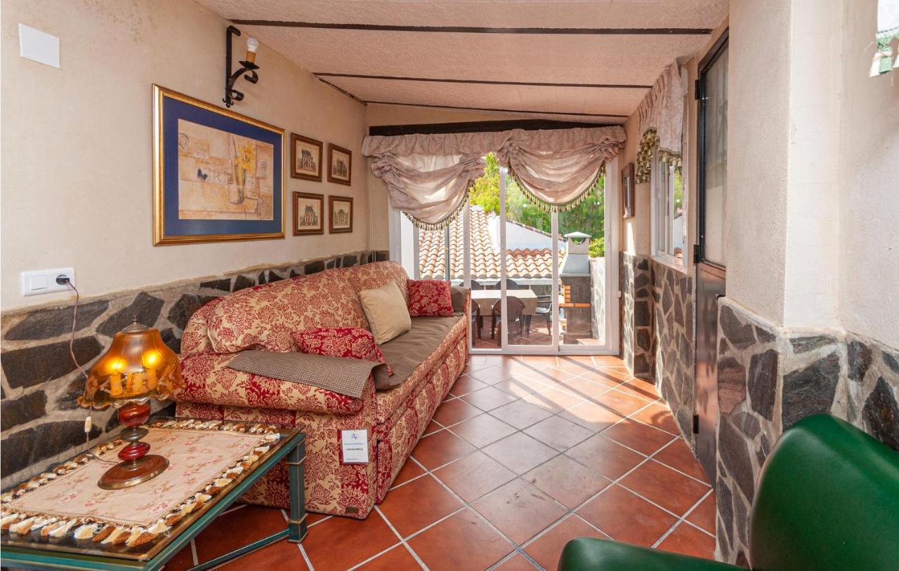 Awesome Home In Antequera With Wifi Екстериор снимка